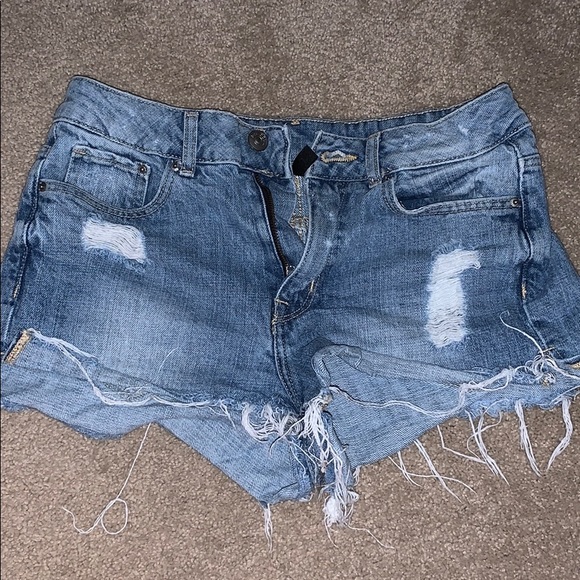H&M Divided high waisted jean shorts - Picture 1 of 1